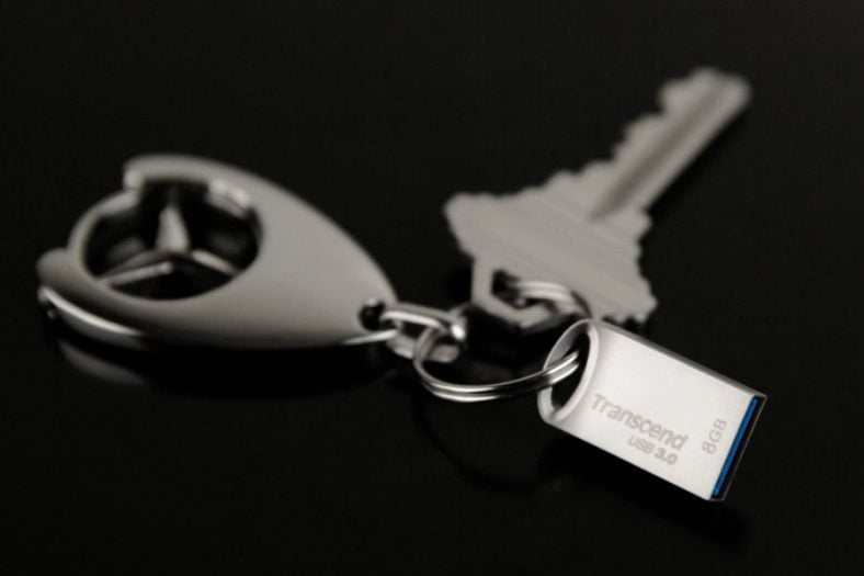 La mejor memoria USB para profesionales. Análisis resistencia, velocidad y calidad.